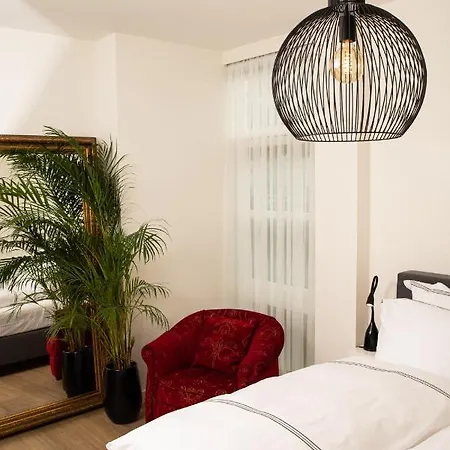 Luxury 'de Heerlijckheid Lisse' Apartment *